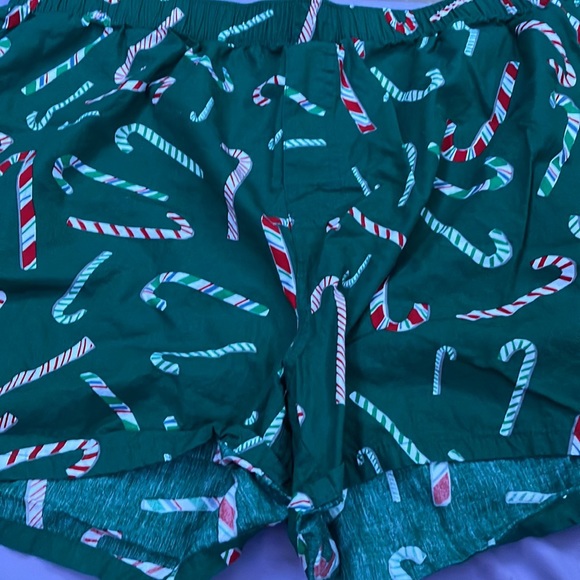 3 pairs of Christmas boxers - Picture 3 of 5